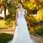 tule-trouwjurk-tres-chic-Made-to-Love-21272-prinses-bruidsmode-bruidswinkel-apeldoorn-bruidsboetiek-de-blauwe-hoeve