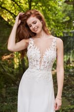lillian-west-trouwjurk-66240-bruidsmode-apeldoorn-bruidsboetiek-de-blauwe-hoeve-bruidsjurk-justin-alexander