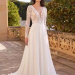 trouwjurk Sweetheart 20003 wedding dress Bruidsmode Apeldoorn Bruidsboetiek de Blauwe Hoeve Lange mouw Chiffon rok Kant
