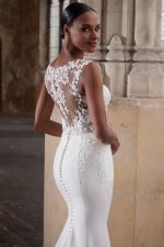 trouwjurk 11283_FF_REAGAN_Adore-Justin-Alexander-bruidsboetiek-de-blauwe-hoeve-apeldoorn-bruidsmode fit 'n flare kant romantisch bruidsjurk