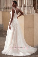 trouwjurk_11299_HANNAH_adore-by-justin-alexander-bruidsboetiek-de-blauwe-hoeve-apeldoorn-bruidsmode