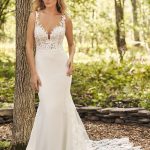 Bruidsboetiek de Blauwe Hoeve_bruidsmode Apeldoorn_fit n flare_mermaid_trouwjurk_boho_romantisch_Lillian West_66338