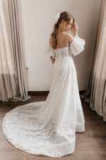 Bruidsboetiek de Blauwe Hoeve_Bruidsmode Apeldoorn_Prinses_Alijn_Trouwjurk_Cizzy Bridal_WA22948_Made With Love_modern_minimalistisch_trouwjurk