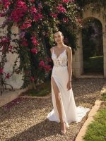 modeca-glamour-trouwjurk-bruidsboetiek de blauwe hoeve-bruidsmode-apeldoorn-bruidjurk