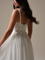 Rebecca-Ingram-cory-trouwjurk-maggie-sottero-bruidsboetiek-de-blauwe-hoeve-apeldoorn-bruidsmode