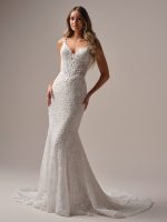 Rebecca-Ingram-isabella-trouwjurk-maggie-sottero-bruidsboetiek-de-blauwe-hoeve-apeldoorn-bruidsmode