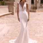 bianco evento-nireus-trouwjurk-bruidsboetiek de blauwe hoeve-bruidsmode-apeldoorn-bruidjurk