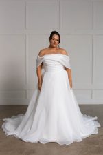 madi lane-lissy-trouwjurk-bruidsboetiek de blauwe hoeve-bruidsmode-apeldoorn-bruidjurk