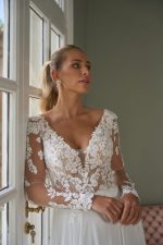 diane legrand-2515-trouwjurk-bruidsboetiek de blauwe hoeve-bruidsmode-apeldoorn-bruidjurk