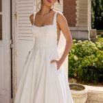 Adore-11435-trouwjurk-bruidswinkel-bruidsmode-apeldoorn-bruidsboetiek-de-blauwe-hoeve