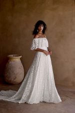 Lillian West-66443-trouwjurk-bruidswinkel-bruidsmode-apeldoorn-bruidsboetiek-de-blauwe-hoeve