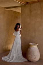Lillian West-66443-trouwjurk-bruidswinkel-bruidsmode-apeldoorn-bruidsboetiek-de-blauwe-hoeve