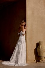 Lillian West-66459-trouwjurk-bruidswinkel-bruidsmode-apeldoorn-bruidsboetiek-de-blauwe-hoeve