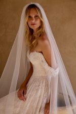 Lillian West-66459-trouwjurk-bruidswinkel-bruidsmode-apeldoorn-bruidsboetiek-de-blauwe-hoeve
