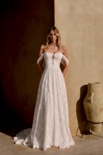 Lillian West-66459-trouwjurk-bruidswinkel-bruidsmode-apeldoorn-bruidsboetiek-de-blauwe-hoeve