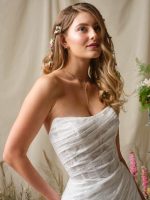 Maggie Sottero-Kendall-trouwjurk-bruidswinkel-bruidsmode-apeldoorn-bruidsboetiek-de-blauwe-hoeve
