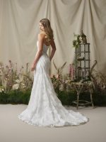 Maggie Sottero-Kendall-trouwjurk-bruidswinkel-bruidsmode-apeldoorn-bruidsboetiek-de-blauwe-hoeve