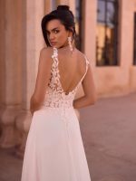 Bianco Evento-Deo-trouwjurk-bruidswinkel-bruidsmode-apeldoorn-bruidsboetiek-de-blauwe-hoeve