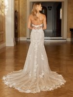 Madi Lane-Ohana-trouwjurk-bruidswinkel-bruidsmode-apeldoorn-bruidsboetiek-de-blauwe-hoeve