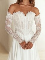 Serene- By Madi Lane-Blue-trouwjurk-bruidswinkel-bruidsmode-apeldoorn-bruidsboetiek-de-blauwe-hoeve