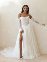 Serene- By Madi Lane-Lilac-trouwjurk-bruidswinkel-bruidsmode-apeldoorn-bruidsboetiek-de-blauwe-hoeve