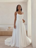 Serene- By Madi Lane-Tango-trouwjurk-bruidswinkel-bruidsmode-apeldoorn-bruidsboetiek-de-blauwe-hoeve