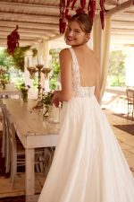 Lillian West- 66396 -trouwjurk-bruidswinkel-bruidsmode-apeldoorn-bruidsboetiek-de-blauwe-hoeve