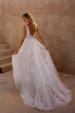 Lillian West- 66464 -trouwjurk-bruidswinkel-bruidsmode-apeldoorn-bruidsboetiek-de-blauwe-hoeve