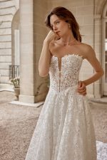 Lillian West- 88510 -trouwjurk-bruidswinkel-bruidsmode-apeldoorn-bruidsboetiek-de-blauwe-hoeve