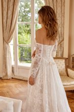 Lillian West- 88517 -trouwjurk-bruidswinkel-bruidsmode-apeldoorn-bruidsboetiek-de-blauwe-hoeve