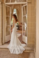 Lillian West- 88523 -trouwjurk-bruidswinkel-bruidsmode-apeldoorn-bruidsboetiek-de-blauwe-hoeve